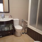 Cuarto de baño - Perú, Moguer