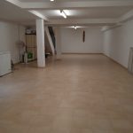 Trastero - Perú, Moguer